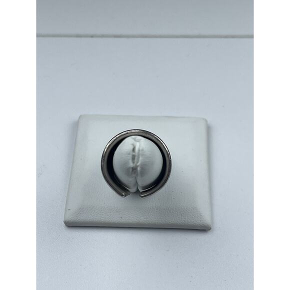 Hammered Band Sterling Silver Ring Adjustable Size 8 or 9 - Picture 11 of 11